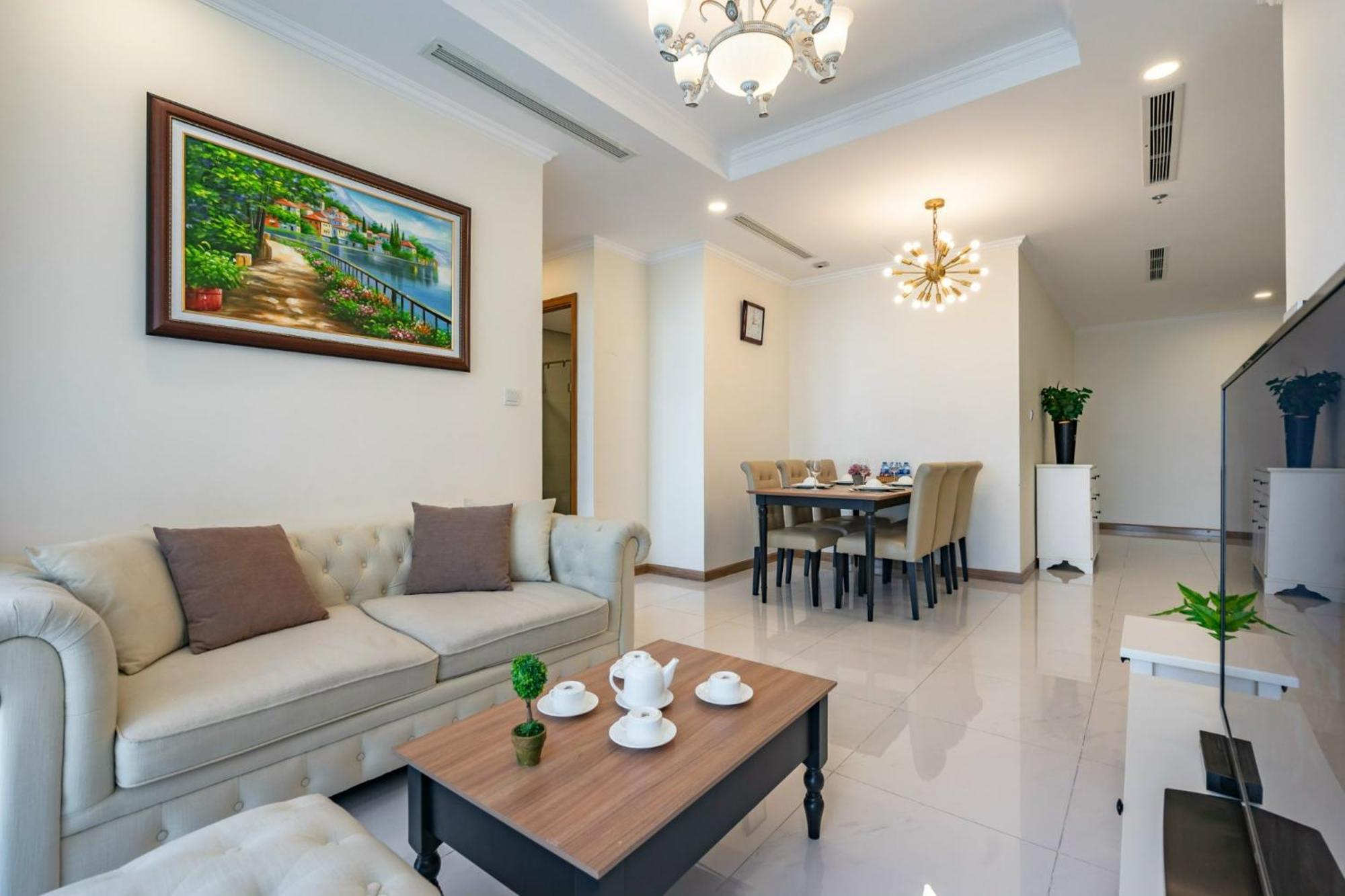 Căn hộ Vinhomes Park Riverside *